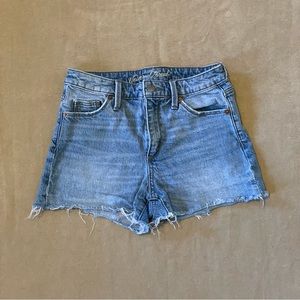 🌀 B2G1 FREE 🌀 universal thread light jean shorts